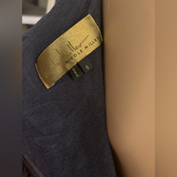 New with tags size Nicole Miller cocktail dress. In both 6 and 8 US - Picture 2 of 7